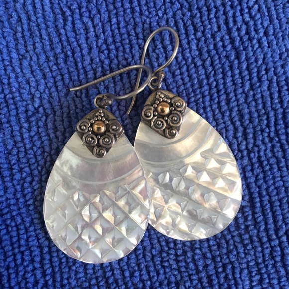 Bali Designs Carved Mother-of-Pearl Earrings - Picture 1 of 5